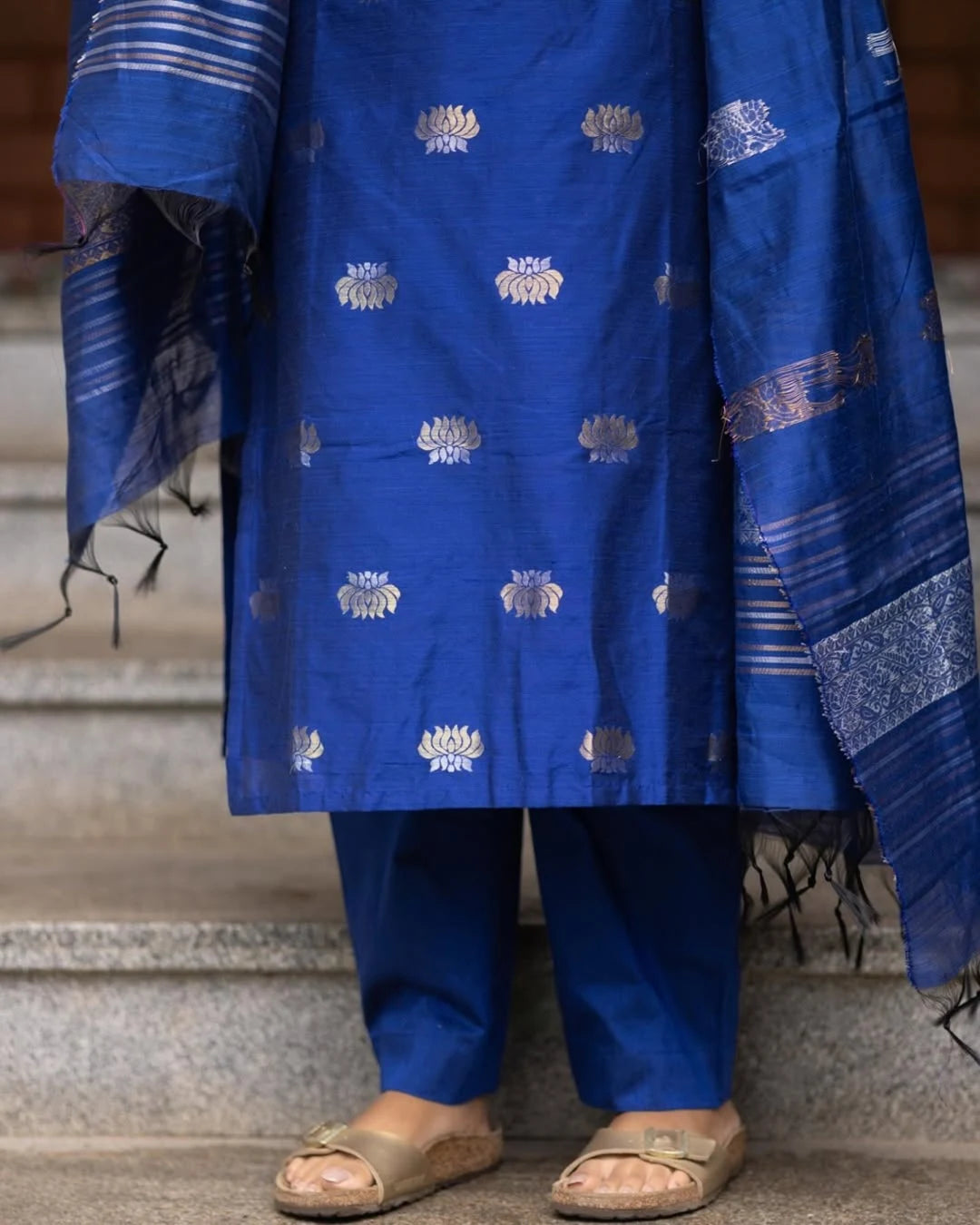 Women Ethnic Motifs Regular Kurta with Trousers & With Dupatta